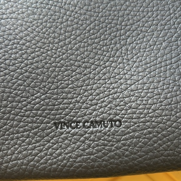 Beautiful Bag !! - Picture 4 of 4